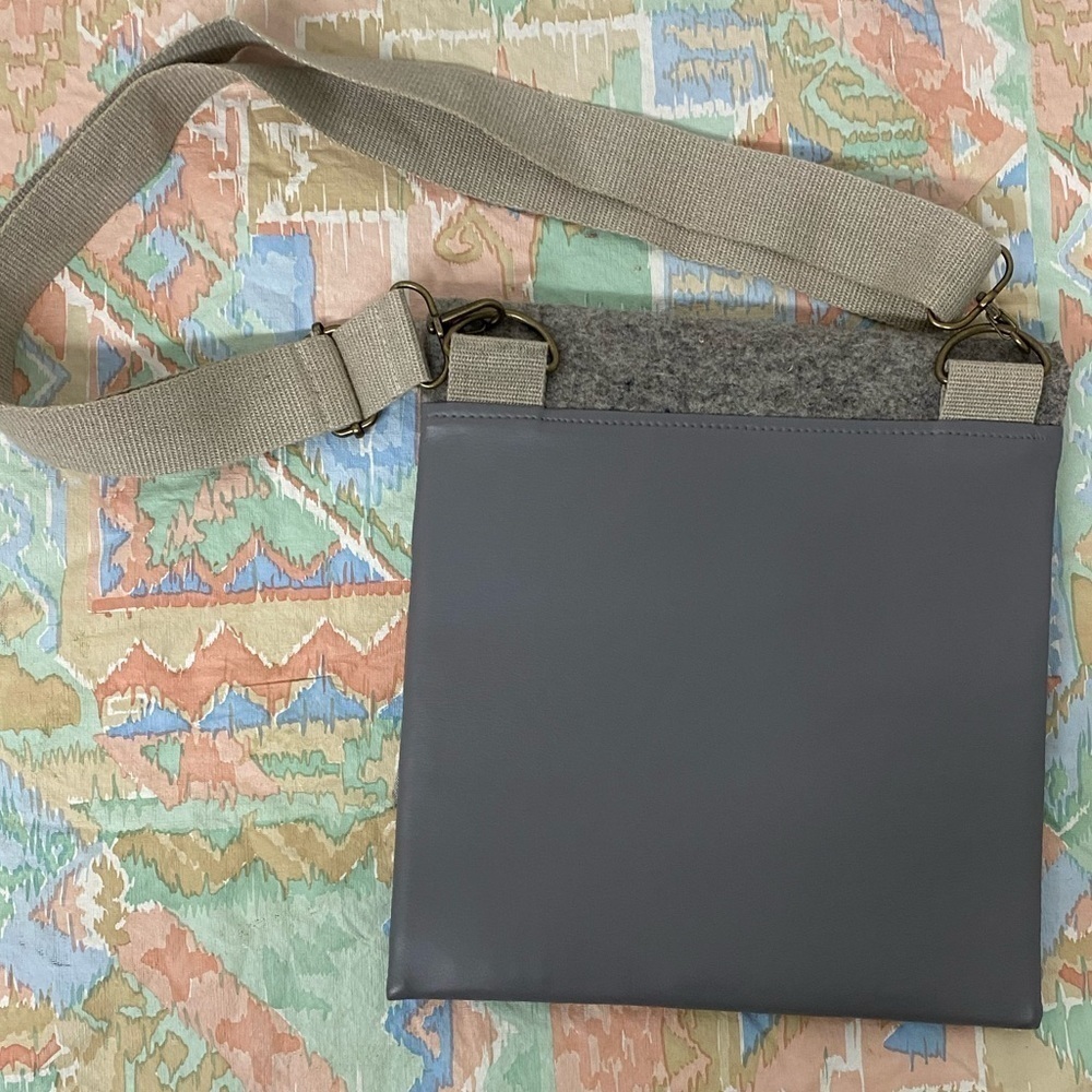 Vegan Leather Crossbody Bag Grey - Picture 5 of 7